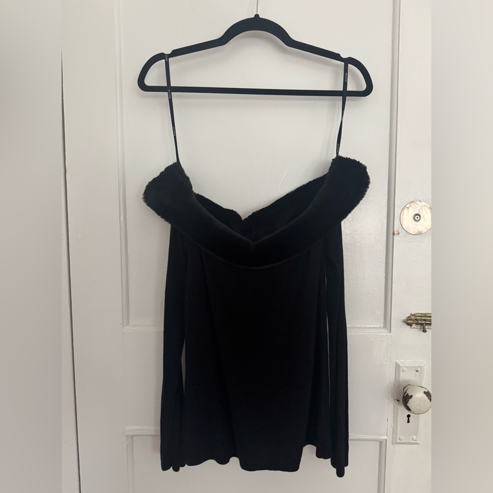 Elegant Black Off-Shoulder Women's Top. Fur trimmed. Size medium.